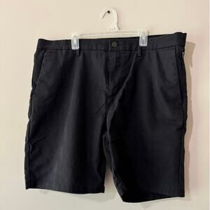 Old Navy Black Shorts Tech Slim sz 38